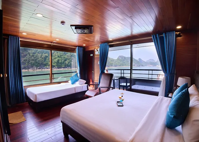 Botel Mira Of The Sea Cruise Lan Ha Bay Ha Long