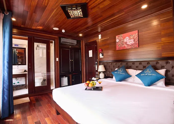Mira Of The Sea Cruise Lan Ha Bay Botel