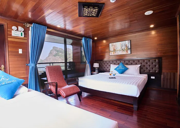 Mira Of The Sea Cruise Lan Ha Bay Botel Ha Long
