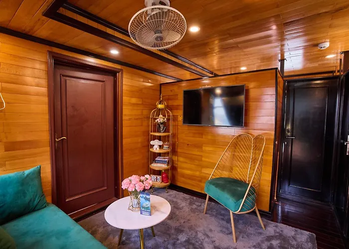 Mira Of The Sea Cruise Lan Ha Bay Botel